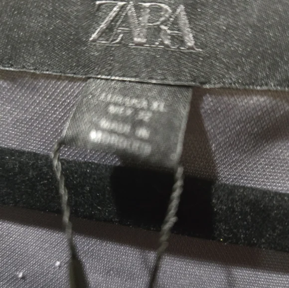 Zara Gray and White Mini Dress w/Pleats - XL but fits like L - Picture 6 of 7